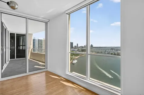848 Brickell Key Drive Miami FL 33131