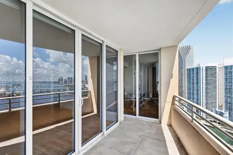 848 Brickell Key Drive Miami FL 33131