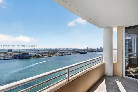 848 Brickell Key Drive Miami FL 33131