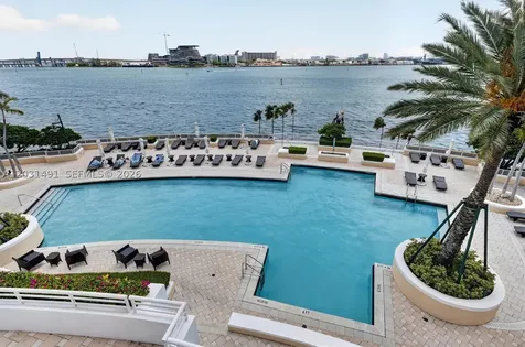 848 Brickell Key Drive Miami FL 33131