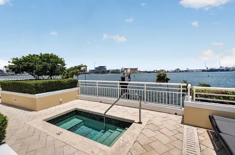 848 Brickell Key Drive Miami FL 33131