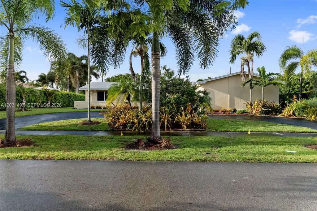 4410 N Buchanan Street Hollywood FL 33021