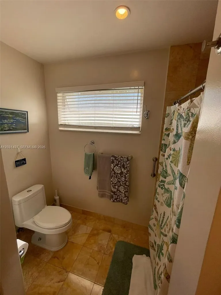 4410 N Buchanan Street Hollywood FL 33021