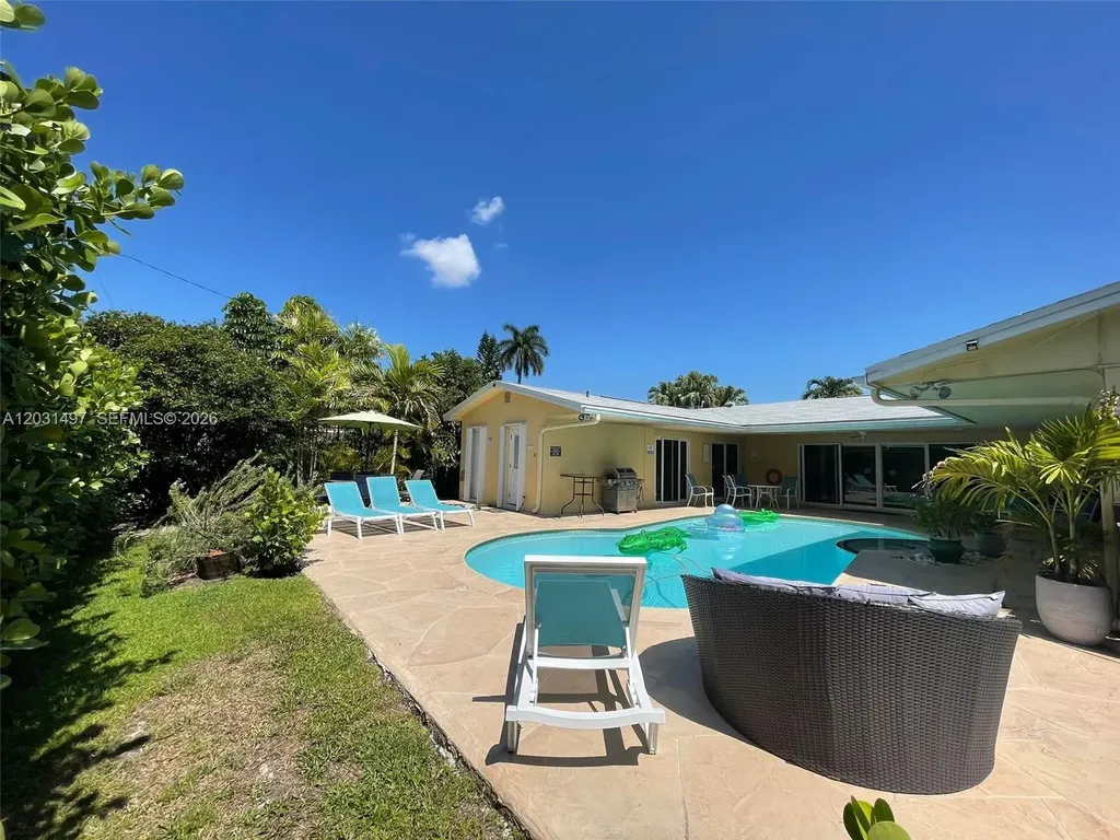 4410 N Buchanan Street Hollywood FL 33021