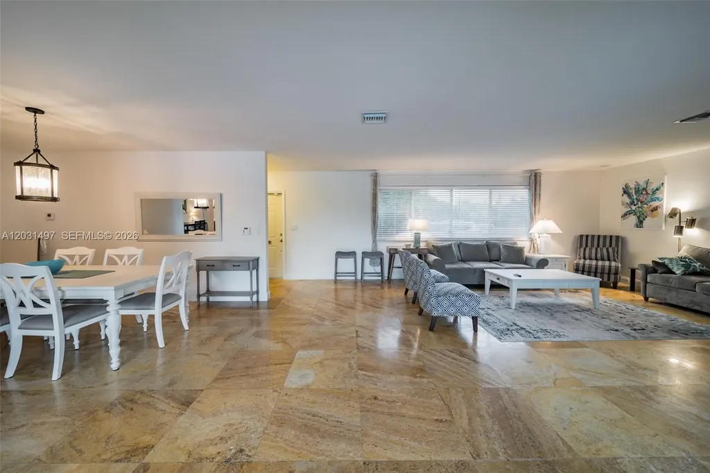 4410 N Buchanan Street Hollywood FL 33021