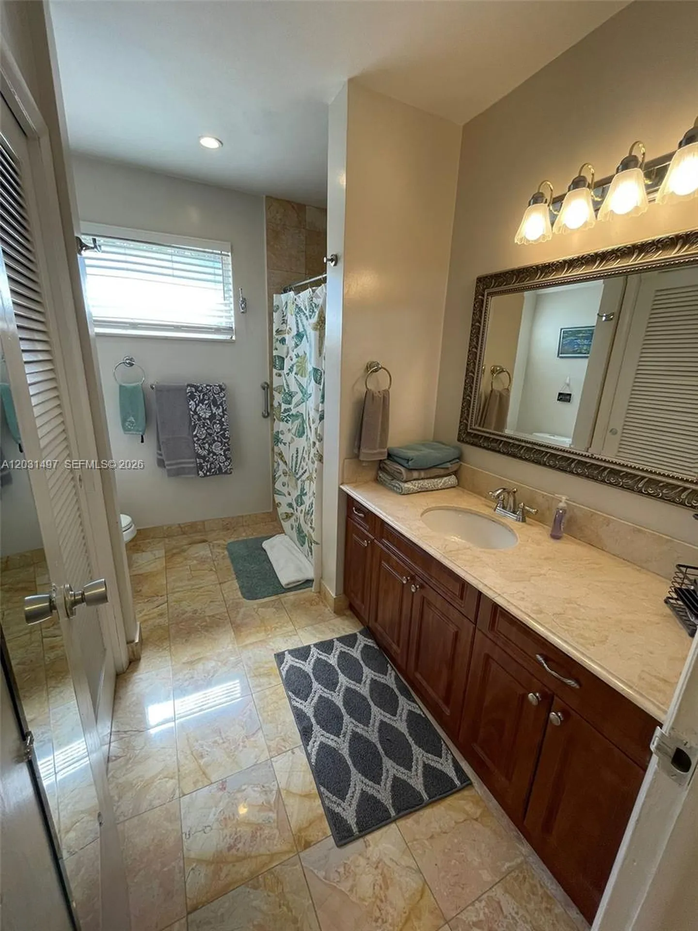 4410 N Buchanan Street Hollywood FL 33021