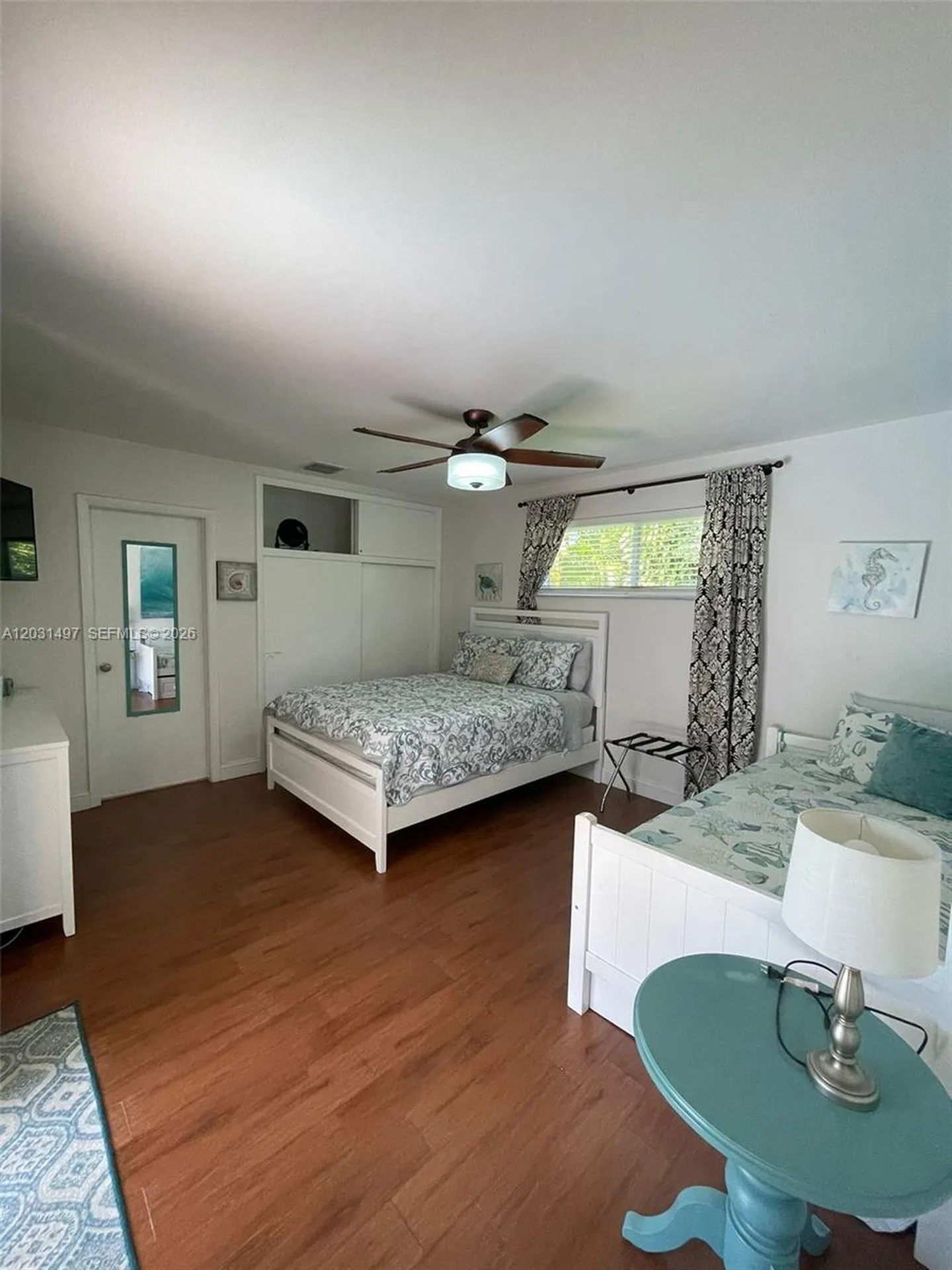 4410 N Buchanan Street Hollywood FL 33021