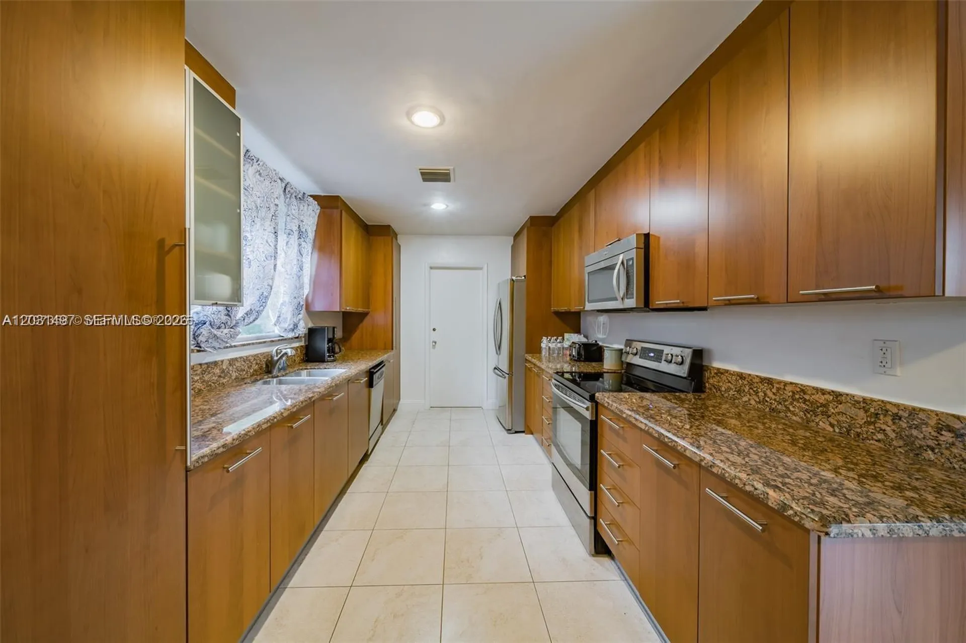 4410 N Buchanan Street Hollywood FL 33021