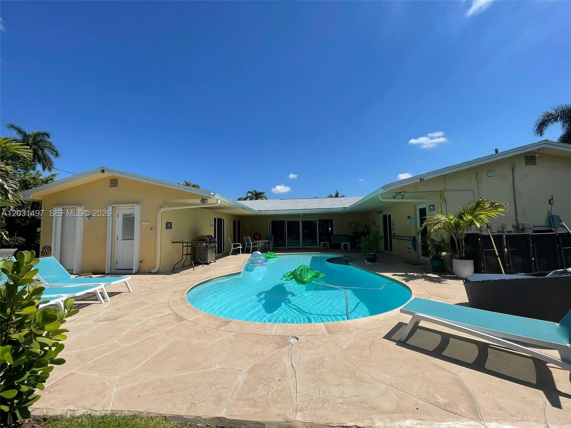 4410 N Buchanan Street Hollywood FL 33021