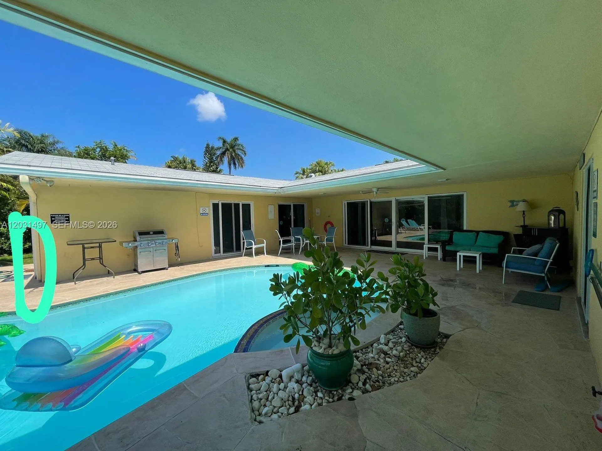 4410 N Buchanan Street Hollywood FL 33021