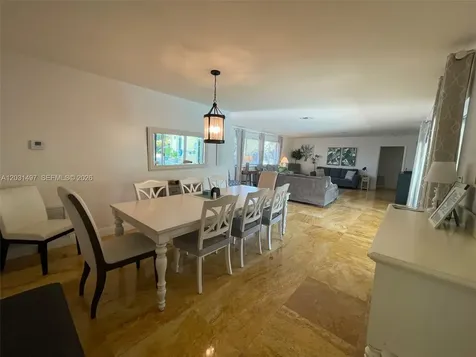 4410 N Buchanan Street Hollywood FL 33021