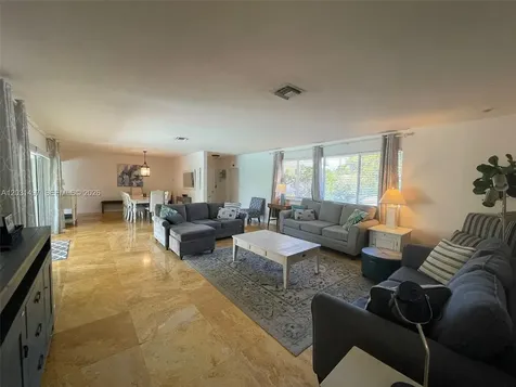 4410 N Buchanan Street Hollywood FL 33021