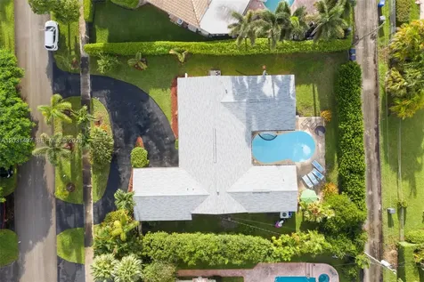 4410 N Buchanan Street Hollywood FL 33021