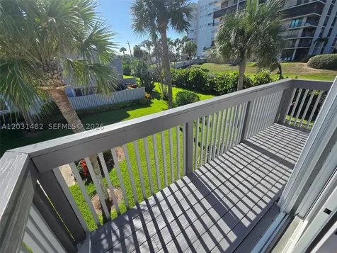 4949 N Highway A1a Fort Pierce FL 34949