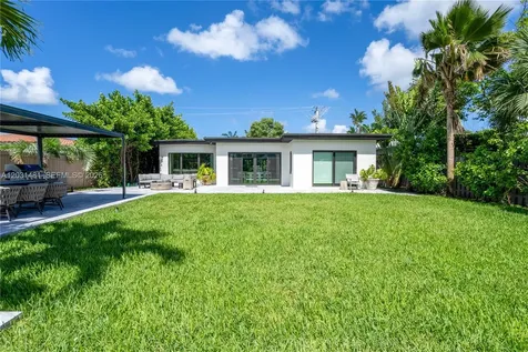 7850 Hawthorne Avenue Miami Beach FL 33141