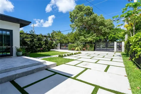 7850 Hawthorne Avenue Miami Beach FL 33141