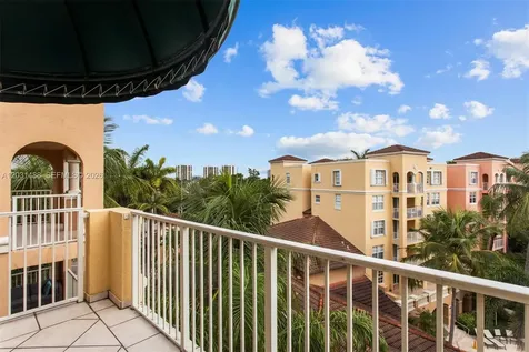 19701 E Country Club Drive Aventura FL 33180