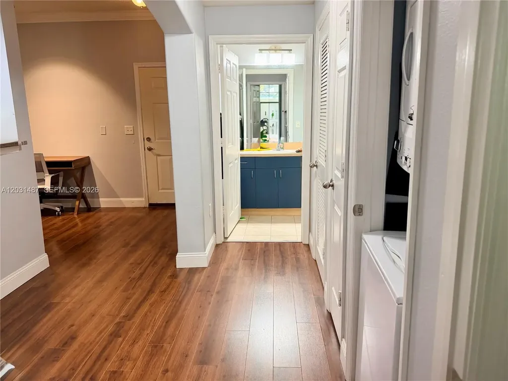 533 NE 3rd Avenue Fort Lauderdale FL 33301