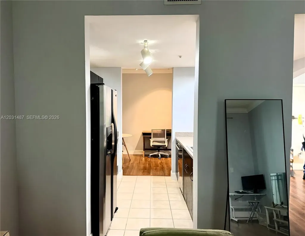 533 NE 3rd Avenue Fort Lauderdale FL 33301