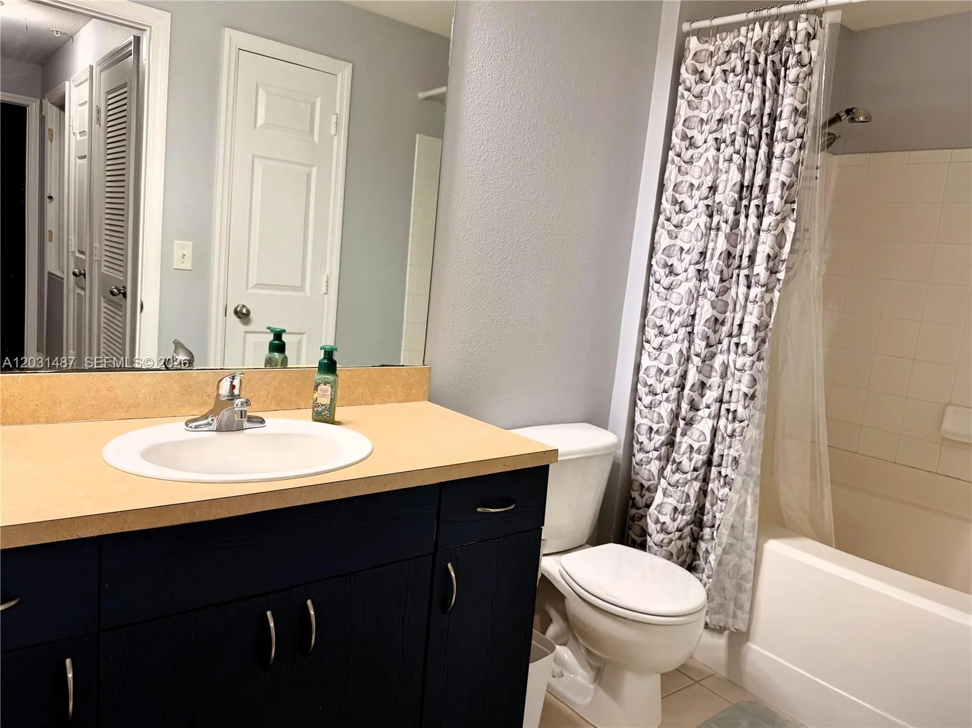 533 NE 3rd Avenue Fort Lauderdale FL 33301