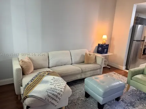 533 NE 3rd Avenue Fort Lauderdale FL 33301