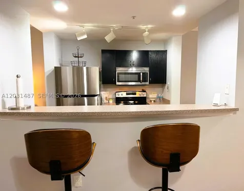 533 NE 3rd Avenue Fort Lauderdale FL 33301