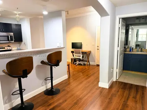 533 NE 3rd Avenue Fort Lauderdale FL 33301