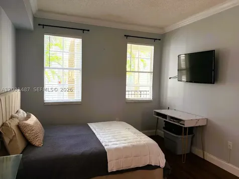 533 NE 3rd Avenue Fort Lauderdale FL 33301
