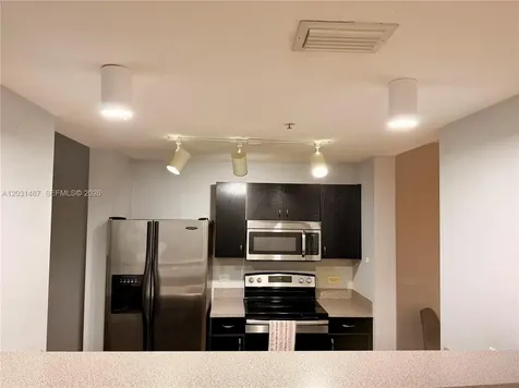 533 NE 3rd Avenue Fort Lauderdale FL 33301