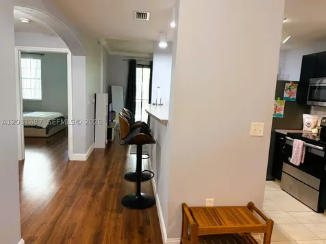533 NE 3rd Avenue Fort Lauderdale FL 33301