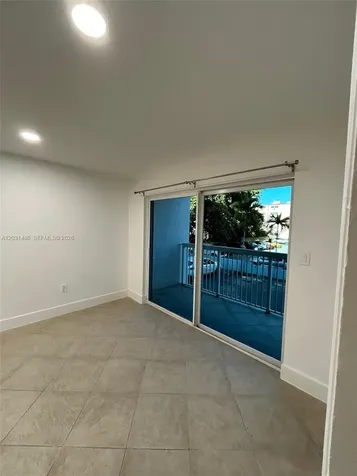 2920 SW 28th Terrace Miami FL 33133