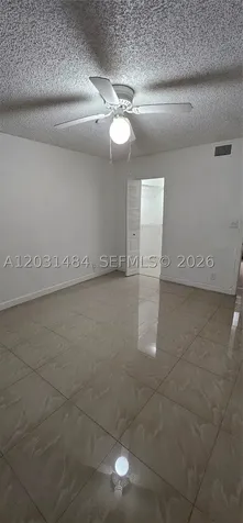 8160 Geneva Way Miami FL 33166