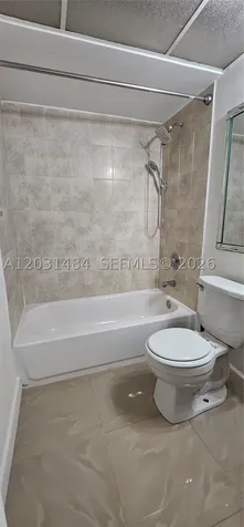 8160 Geneva Way Miami FL 33166