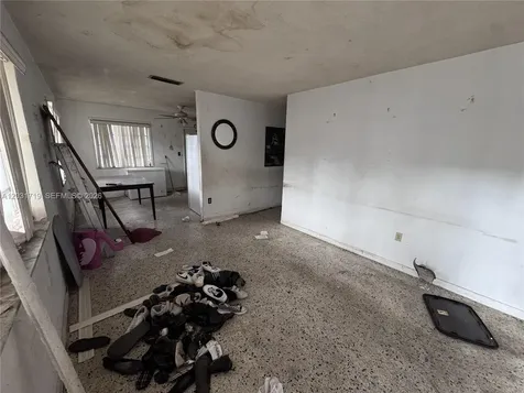 1369 NW 30th Street Miami FL 33142