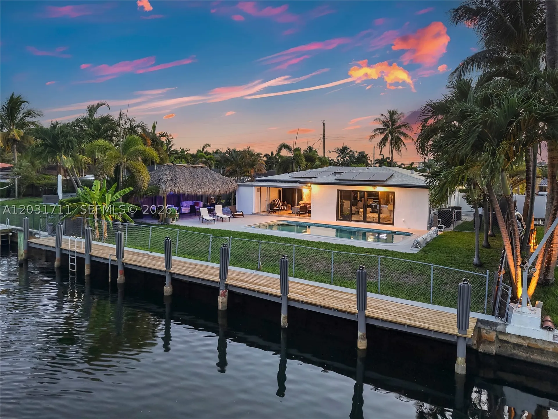 380 SE 1st Terrace Pompano Beach FL 33060