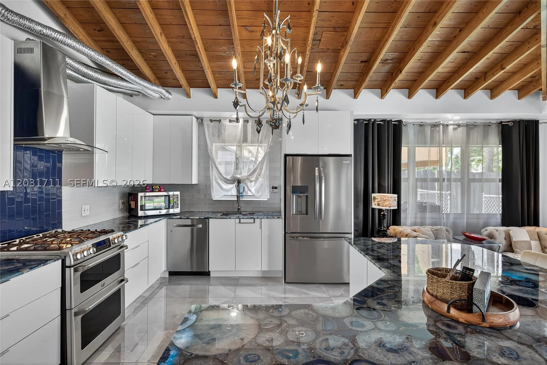 380 SE 1st Terrace Pompano Beach FL 33060