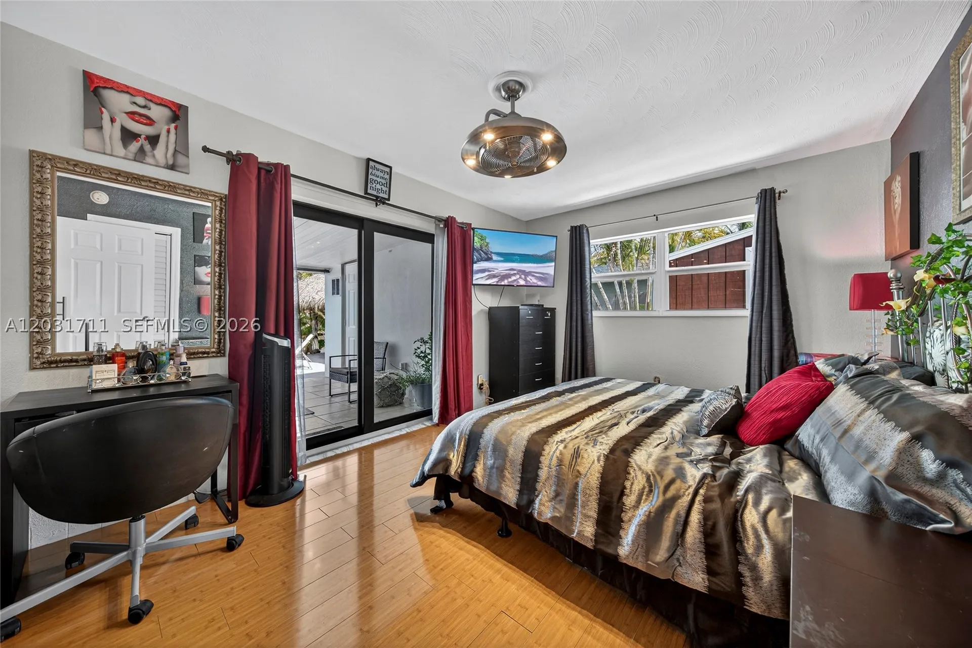 380 SE 1st Terrace Pompano Beach FL 33060