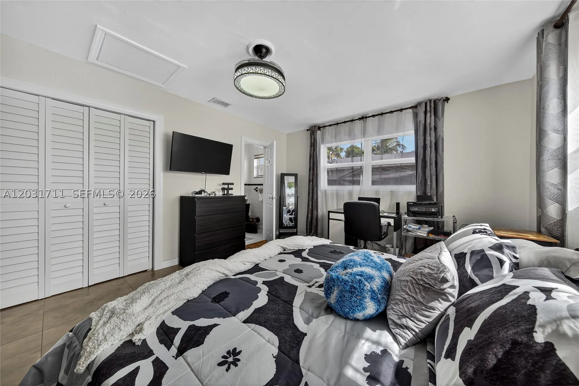 380 SE 1st Terrace Pompano Beach FL 33060