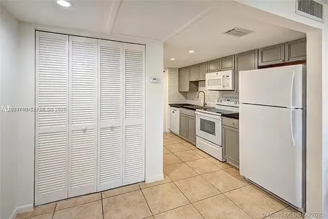 4121 NW 26th Street Lauderhill FL 33313