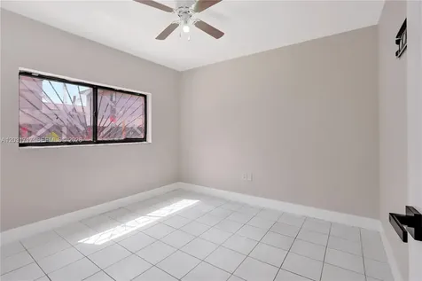 7732 W 29th Way Hialeah FL 33018