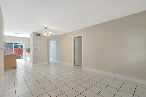 7732 W 29th Way Hialeah FL 33018