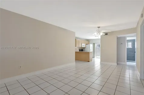 7732 W 29th Way Hialeah FL 33018