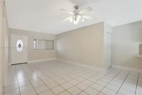 7732 W 29th Way Hialeah FL 33018