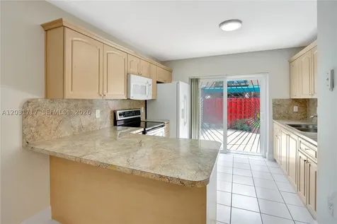 7732 W 29th Way Hialeah FL 33018