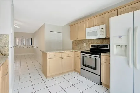 7732 W 29th Way Hialeah FL 33018