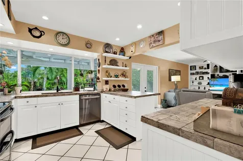 18920 SW 92nd Court Cutler Bay FL 33157