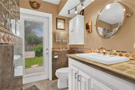 18920 SW 92nd Court Cutler Bay FL 33157
