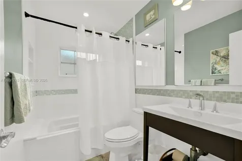 18920 SW 92nd Court Cutler Bay FL 33157