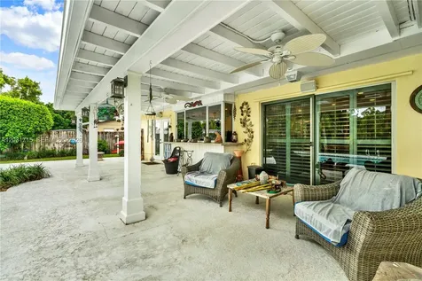 18920 SW 92nd Court Cutler Bay FL 33157