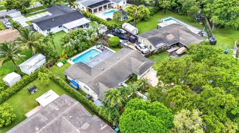 18920 SW 92nd Court Cutler Bay FL 33157